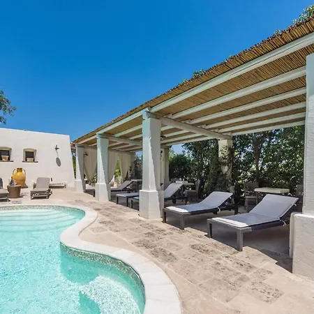 Tenuta Aphrodite Вилла Ракале