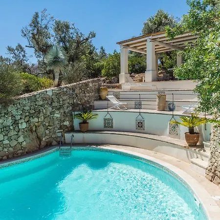 Tenuta Aphrodite *