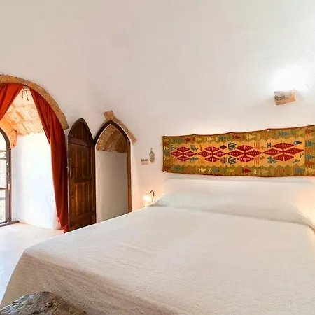 Tenuta Aphrodite Вилла Ракале