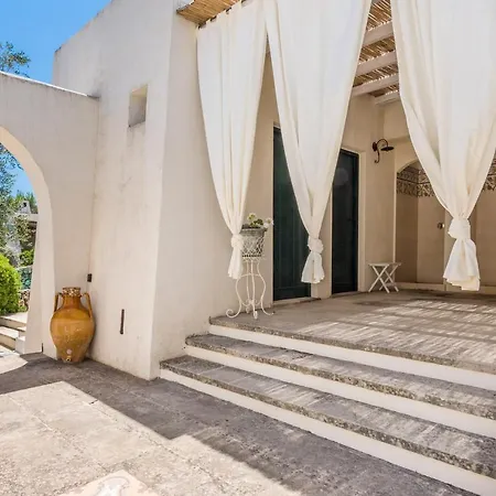 Tenuta Aphrodite Ракале